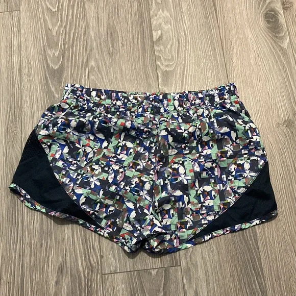 Spalding basketball shorts - Picture 2 of 3